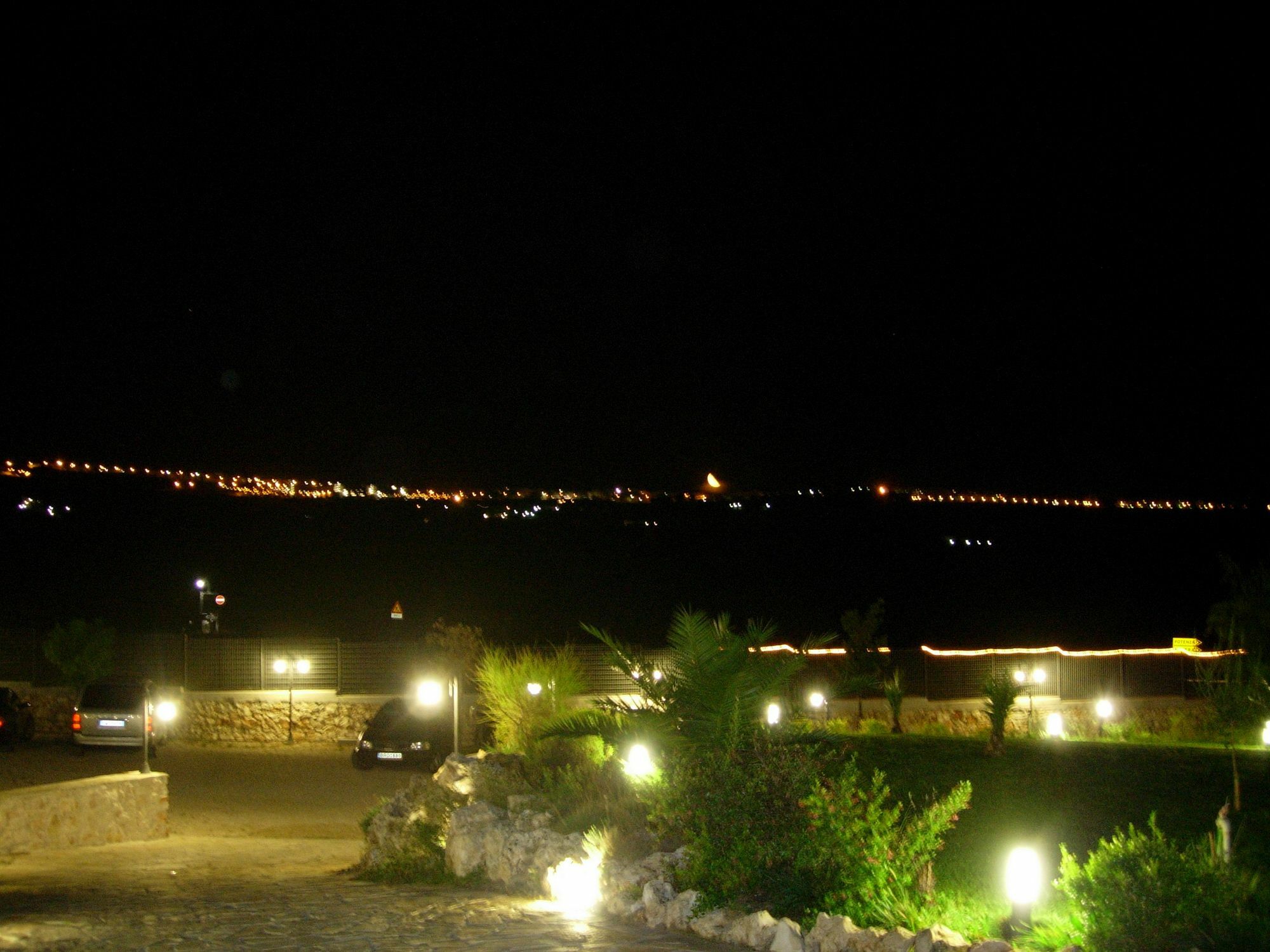 Agriturismo Terra Dei Sassi มาเตรา ภายนอก รูปภาพ